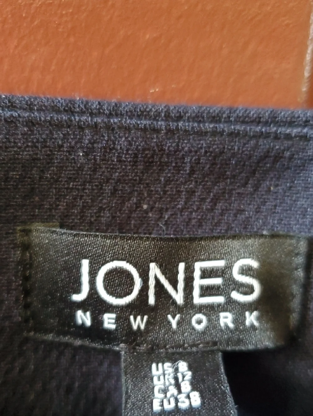 Jones NEW YORK Navy extured Zip-Front Pencil Skirt Gold Accents  Size 8